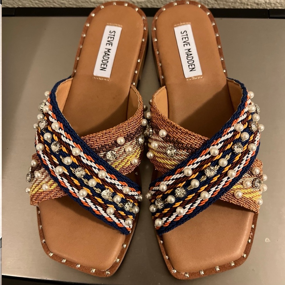 Steve Madden sandals size 7 - Multi